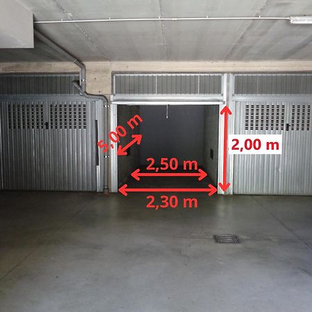 Апартаменти Private Garden & Garage - Self Check-In & Remote Access Комо Екстер'єр фото