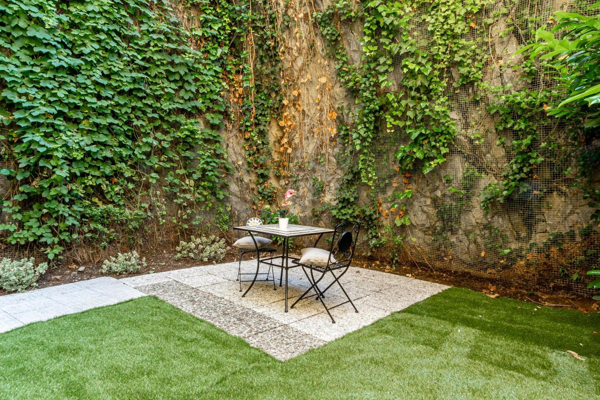 Апартаменти Private Garden & Garage - Self Check-In & Remote Access Комо Екстер'єр фото